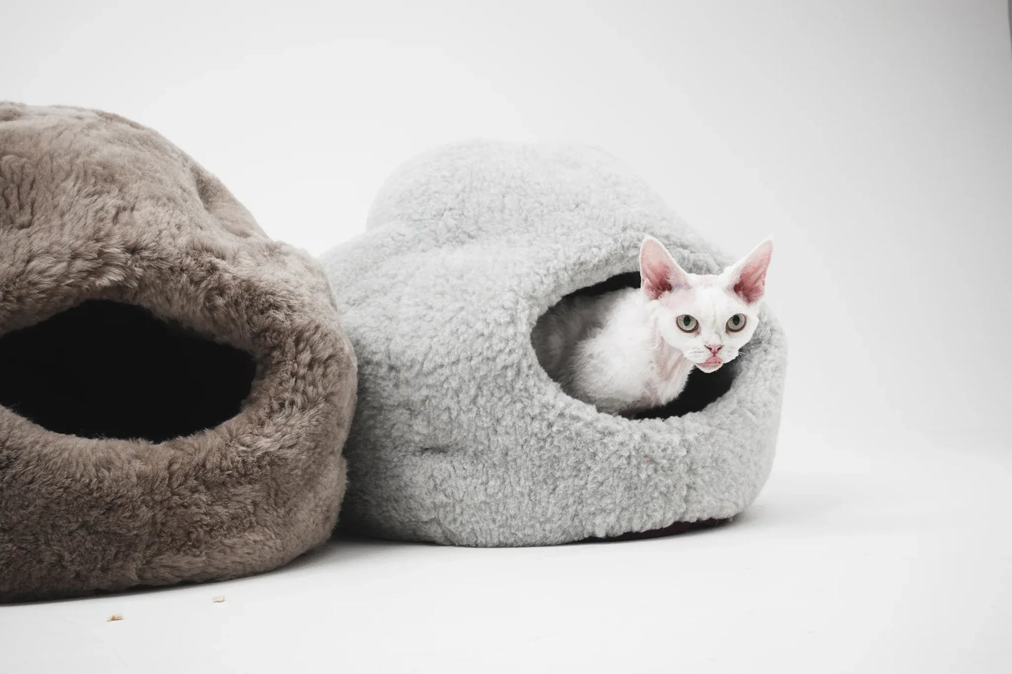 Nest Natural Woolen Pet Bed - Beige - MellowConceptStore