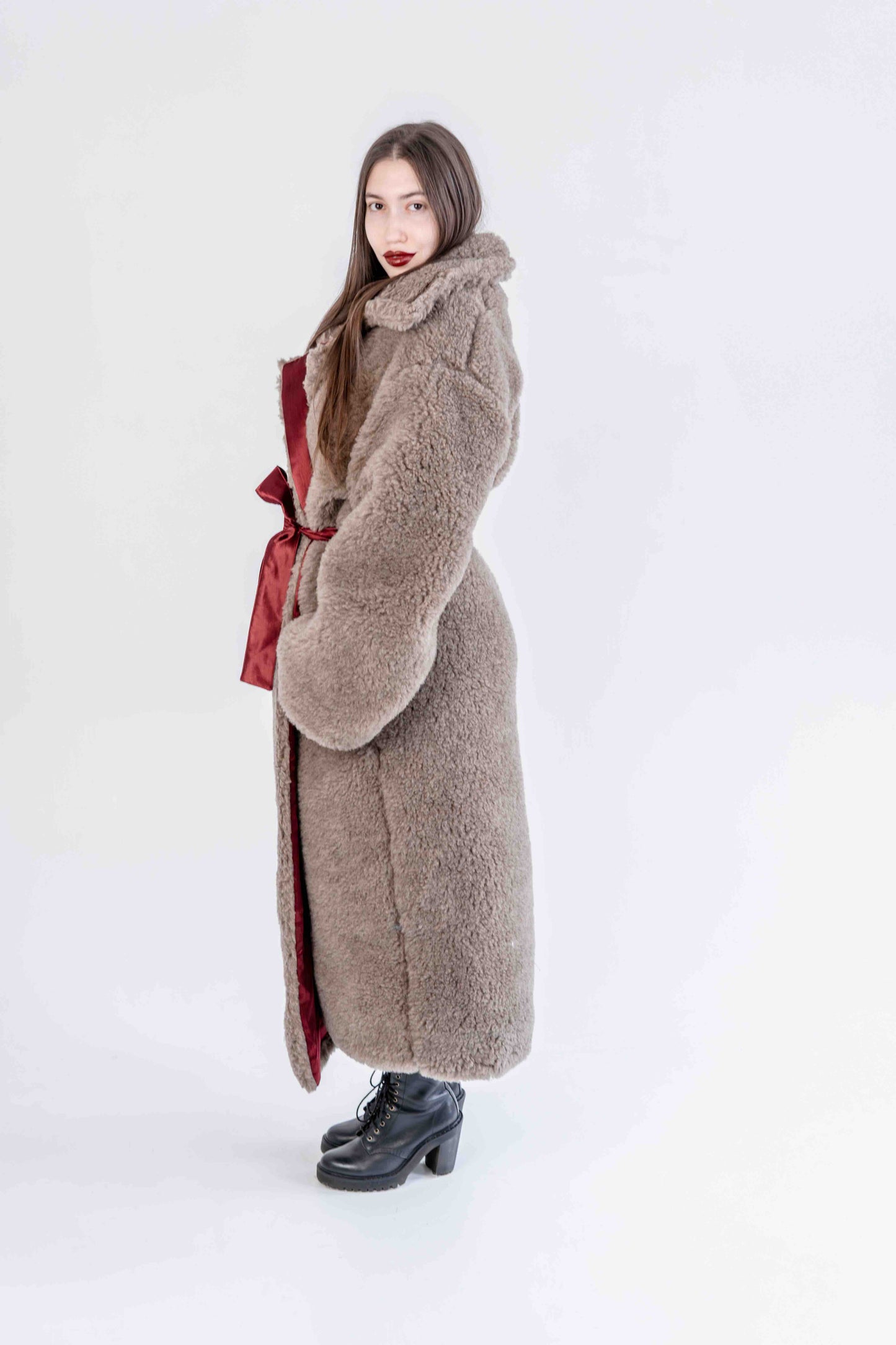 Oversized Woolen Coat with Maroon Silk Lining Beige