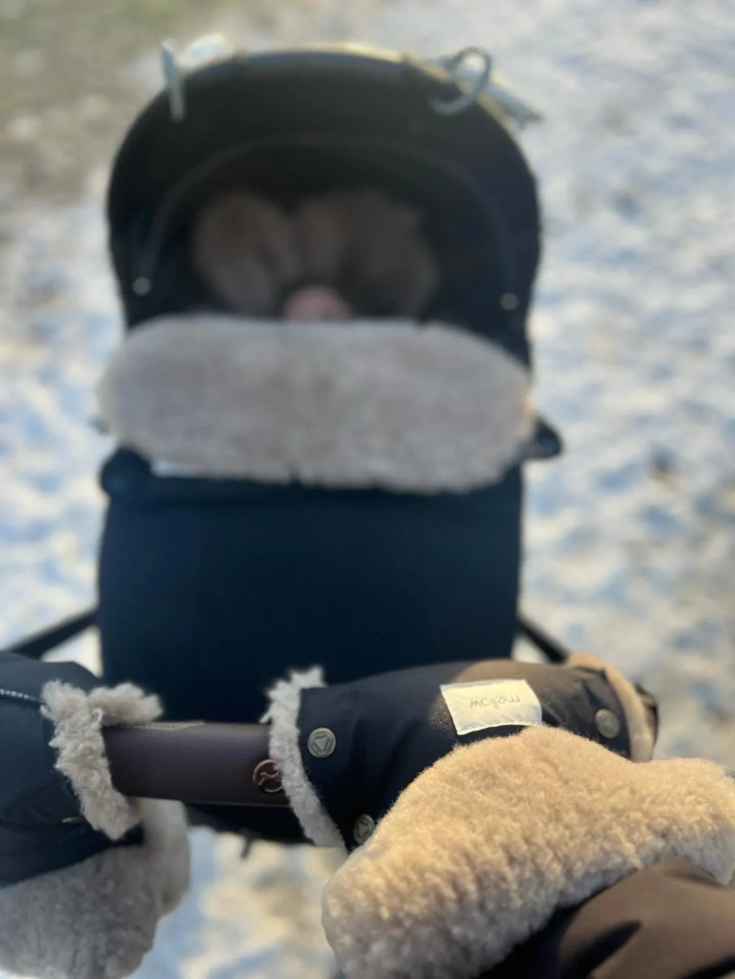 Waterproof Natural Wool Stroller Hand Muffs - Black&White - MellowConceptStore