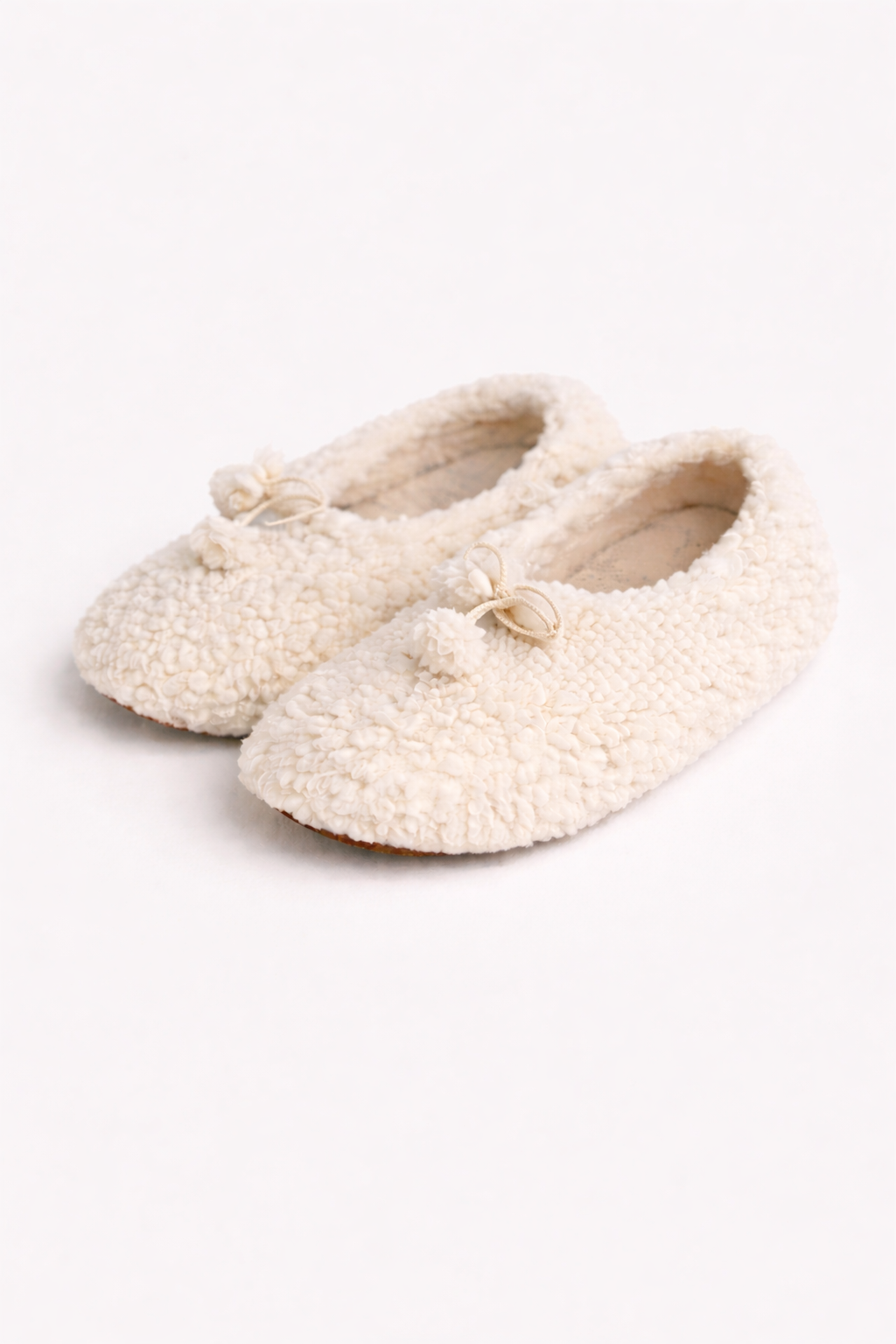 Adult Natural Wool Slippers - White