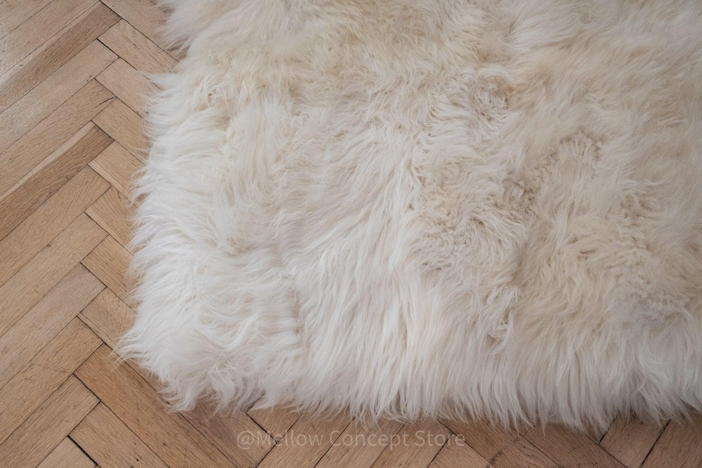 Natural Sheepskin Ivory Carpet - Rectangle - MellowConceptStore