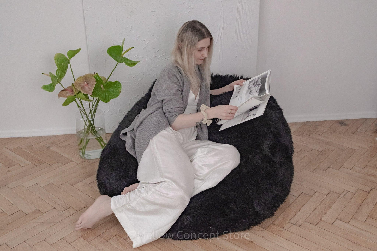 Natural Sheepskin Beanbag Black