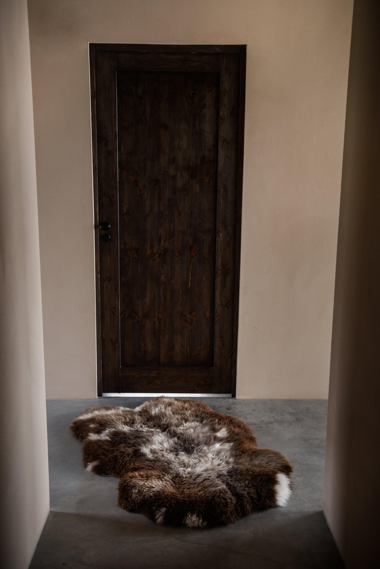 Natural Sheepskin Rug - Rare Breed - MellowConceptStore
