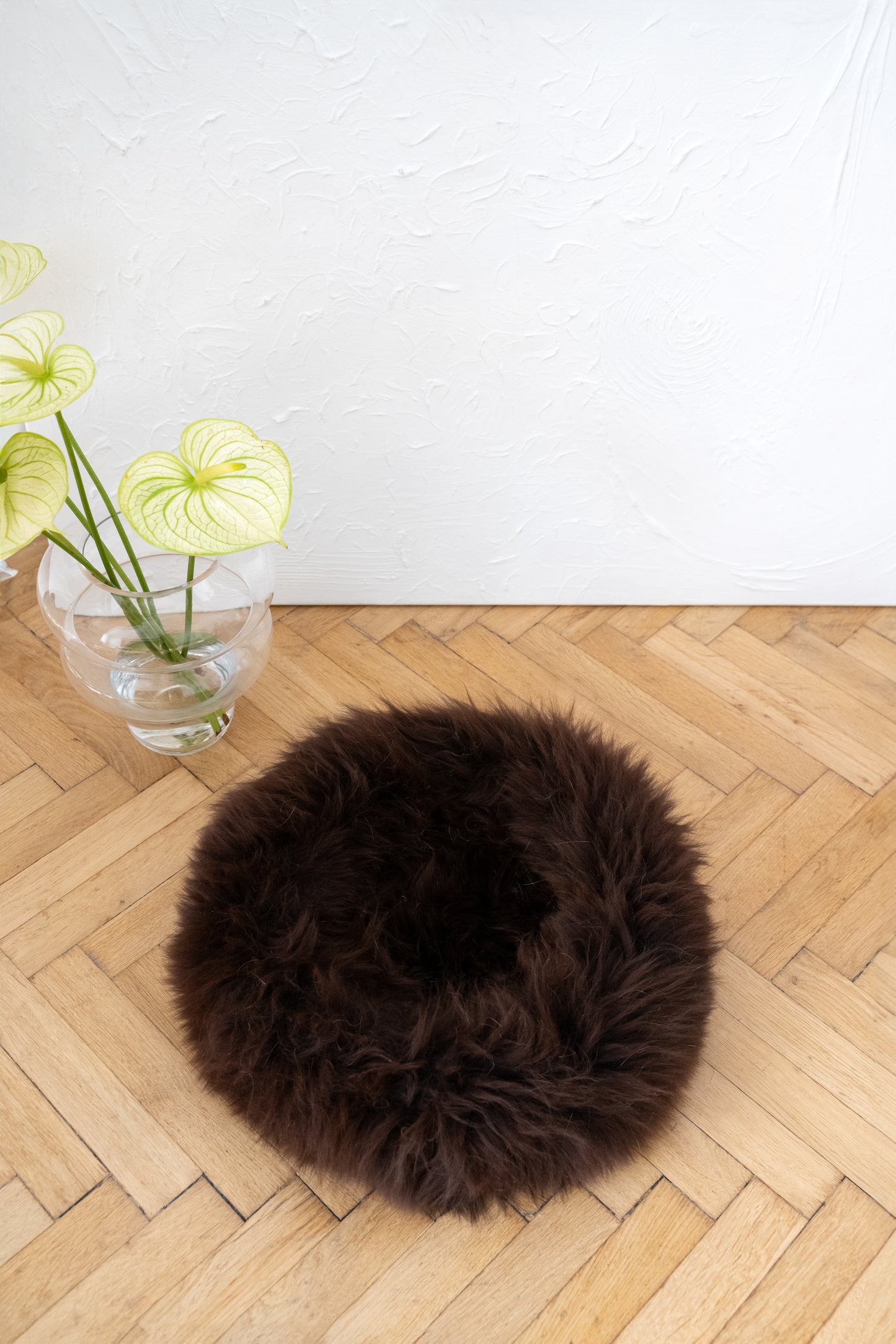 Round Natural Sheepskin Pet Bed Brown