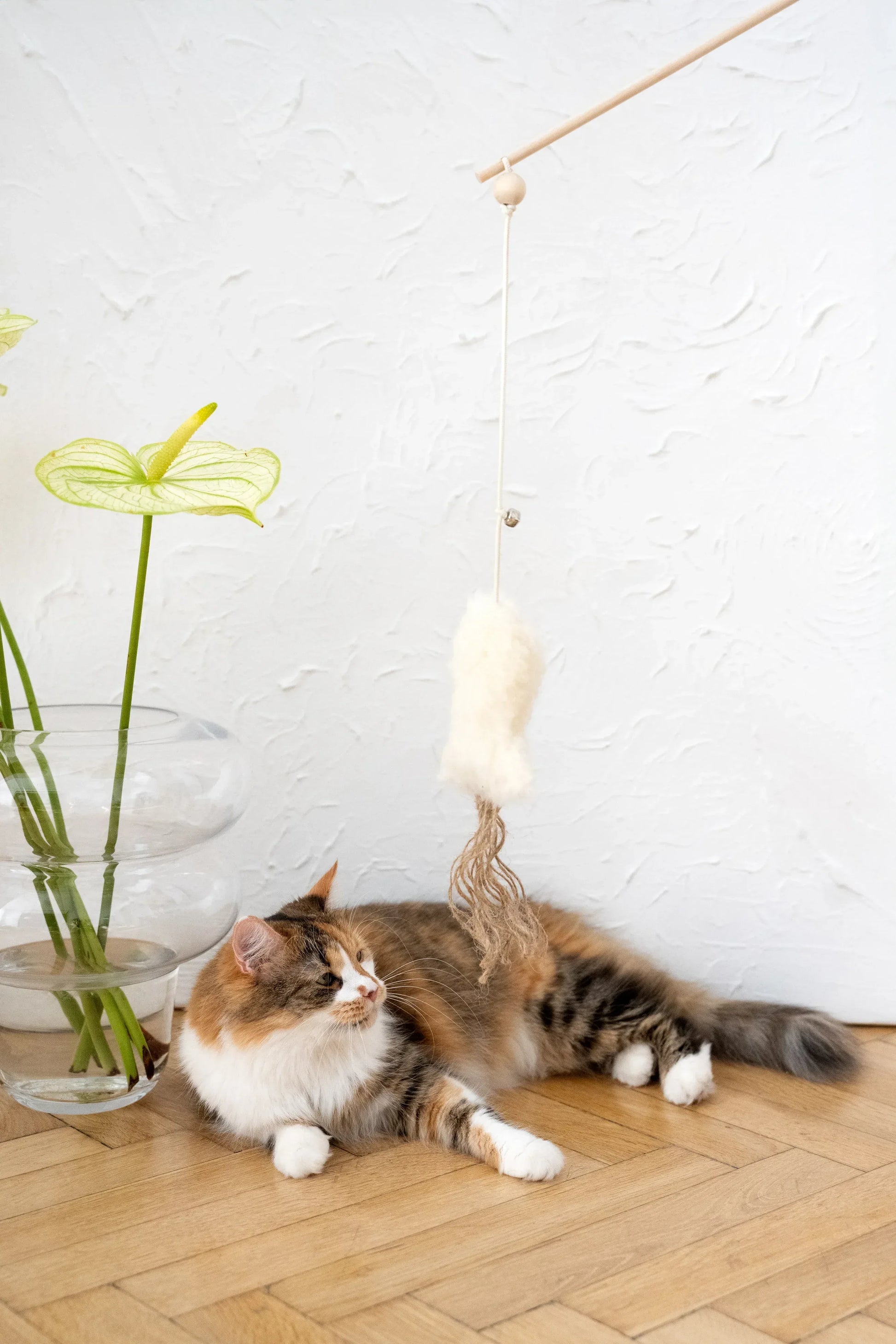 Natural Woolen Cat Toy: Fish - MellowConceptStore