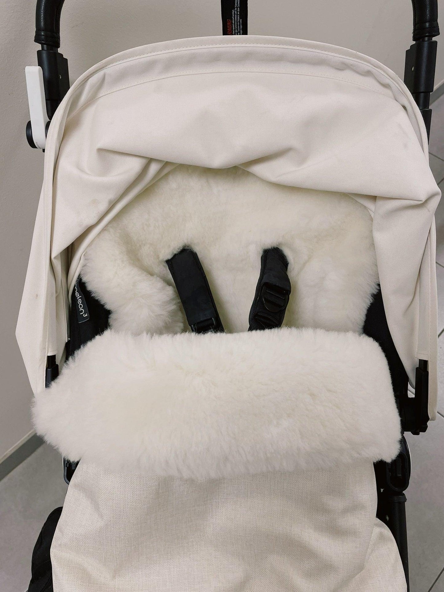 White Natural Sheepskin Stroller Sleeping Bag - MellowConceptStore