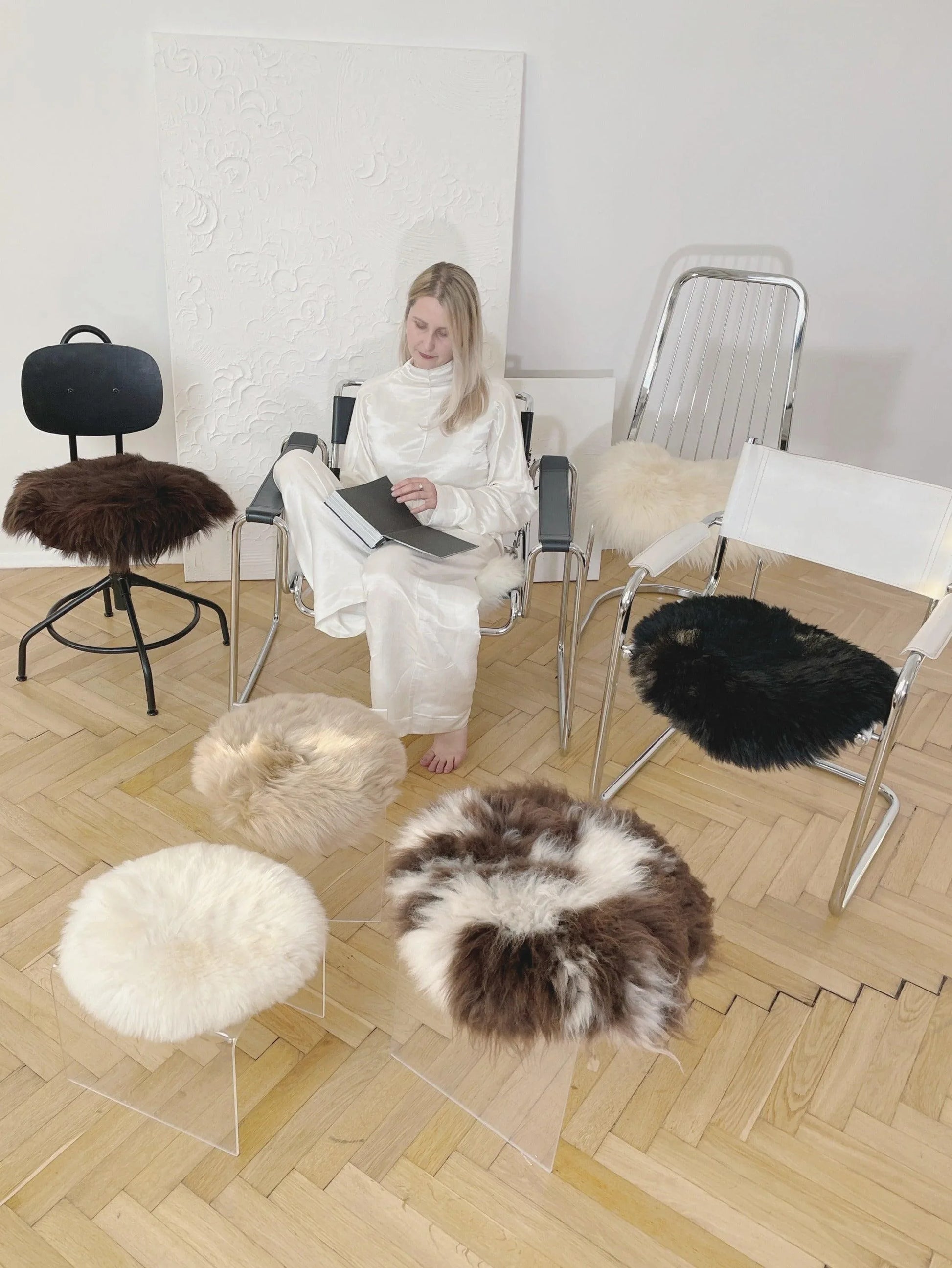 Natural Sheepskin Stool Cover - MellowConceptStore