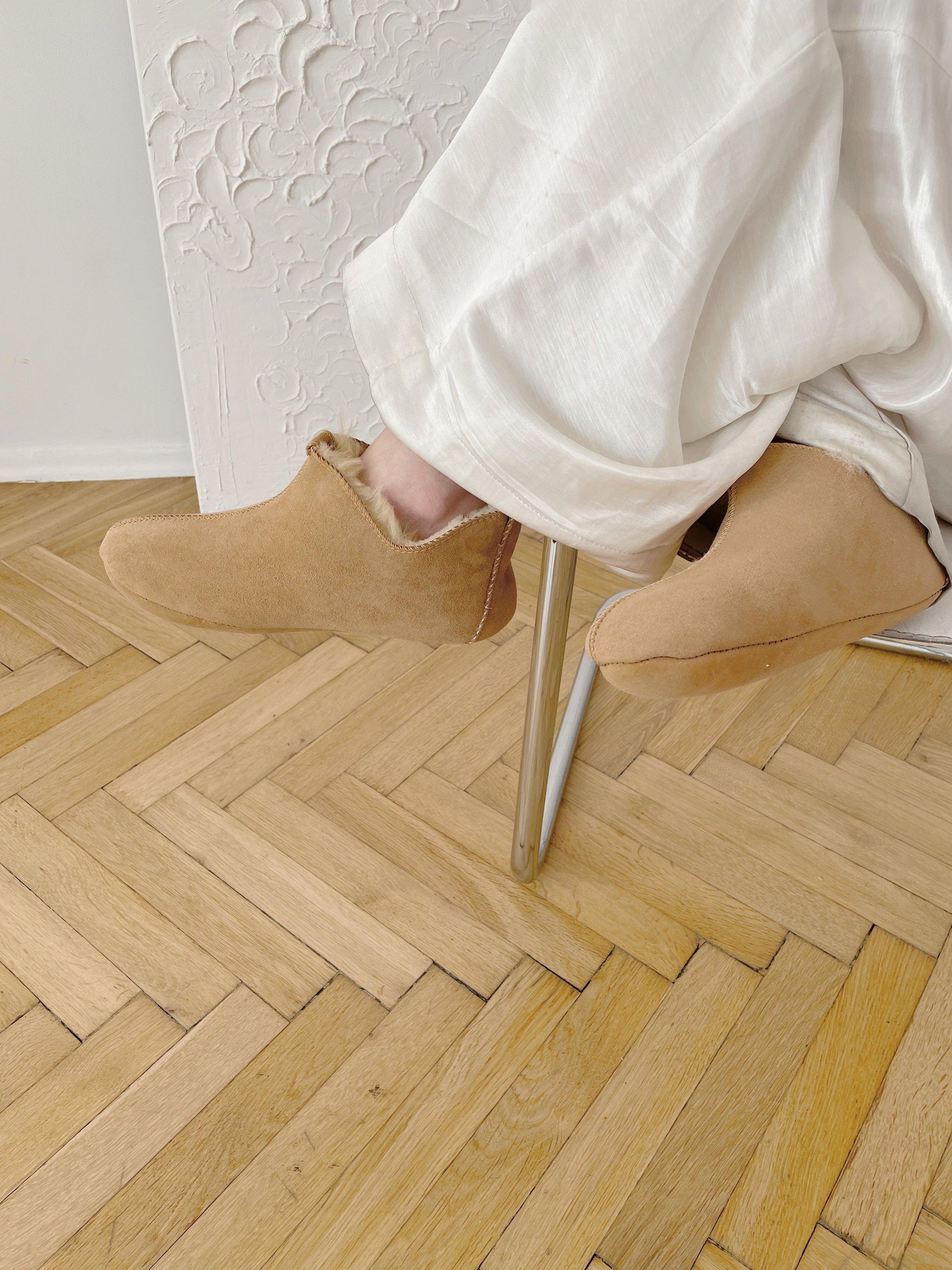 Adult Natural Sheepskin Boots Beige