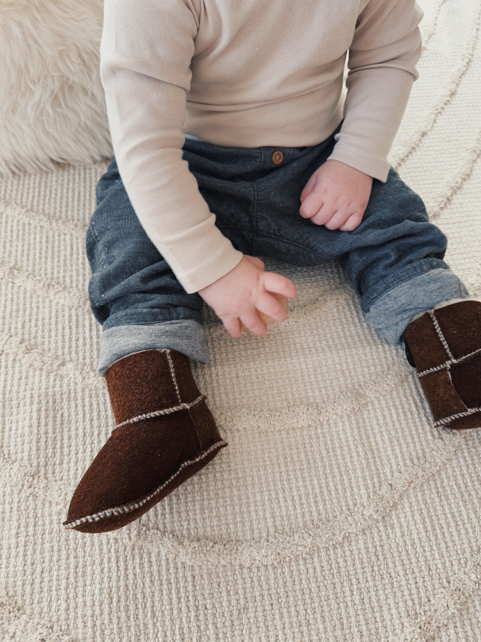 Brown Baby Natural Sheepskin Boots - MellowConceptStore