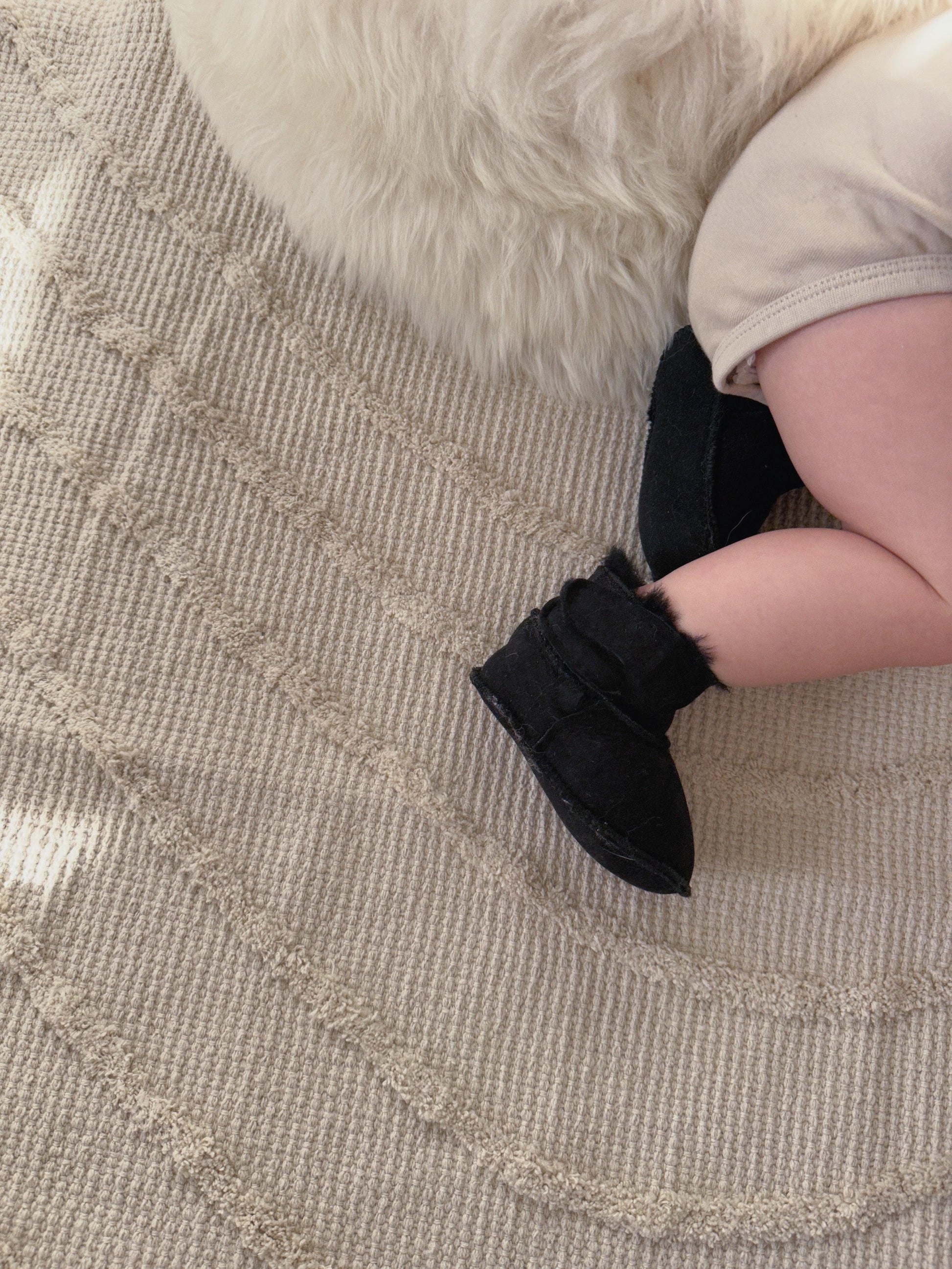 Black Baby Natural Sheepskin Boots - MellowConceptStore